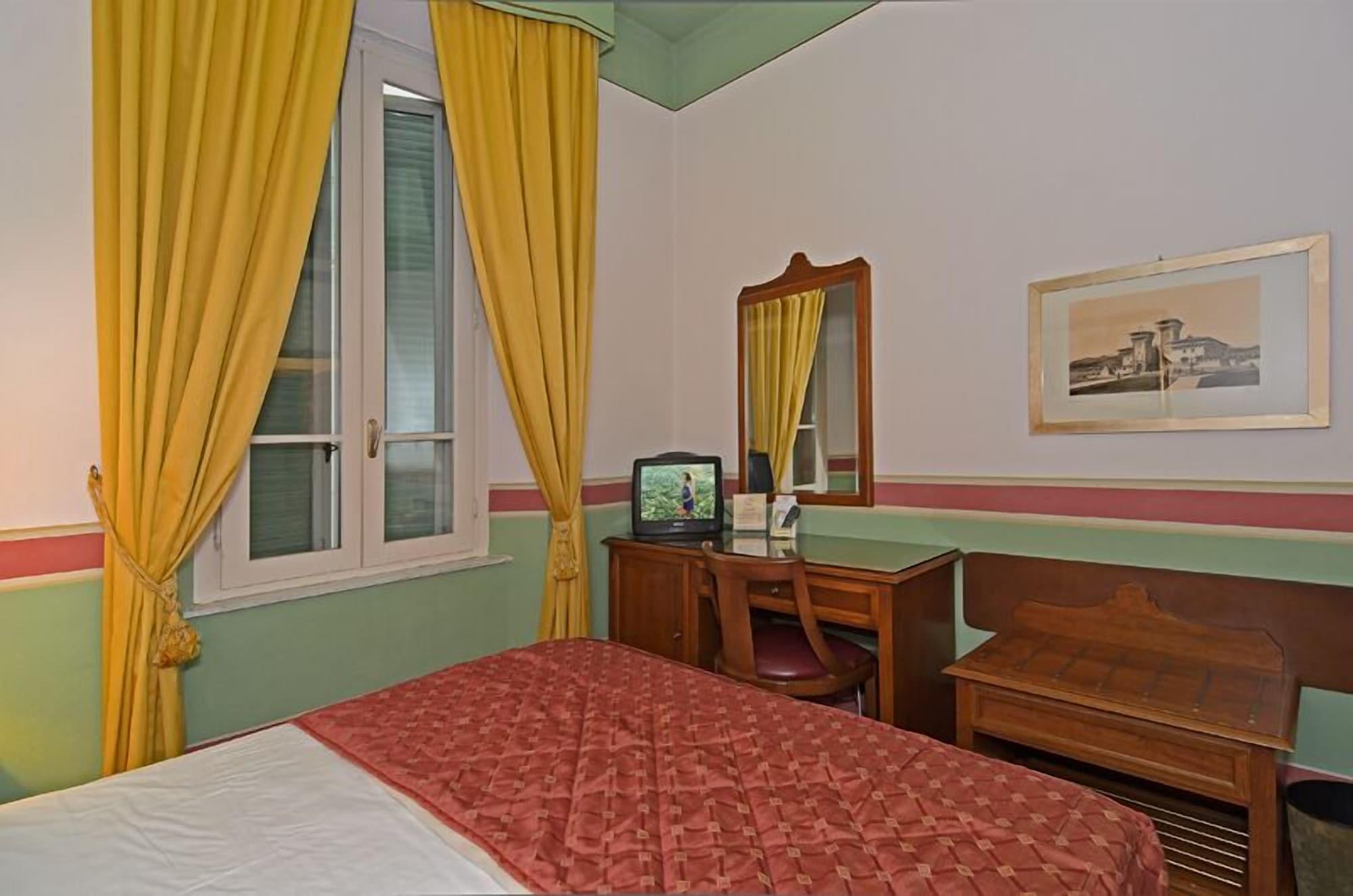 Hotel Europa Lido di Camaiore Ngoại thất bức ảnh