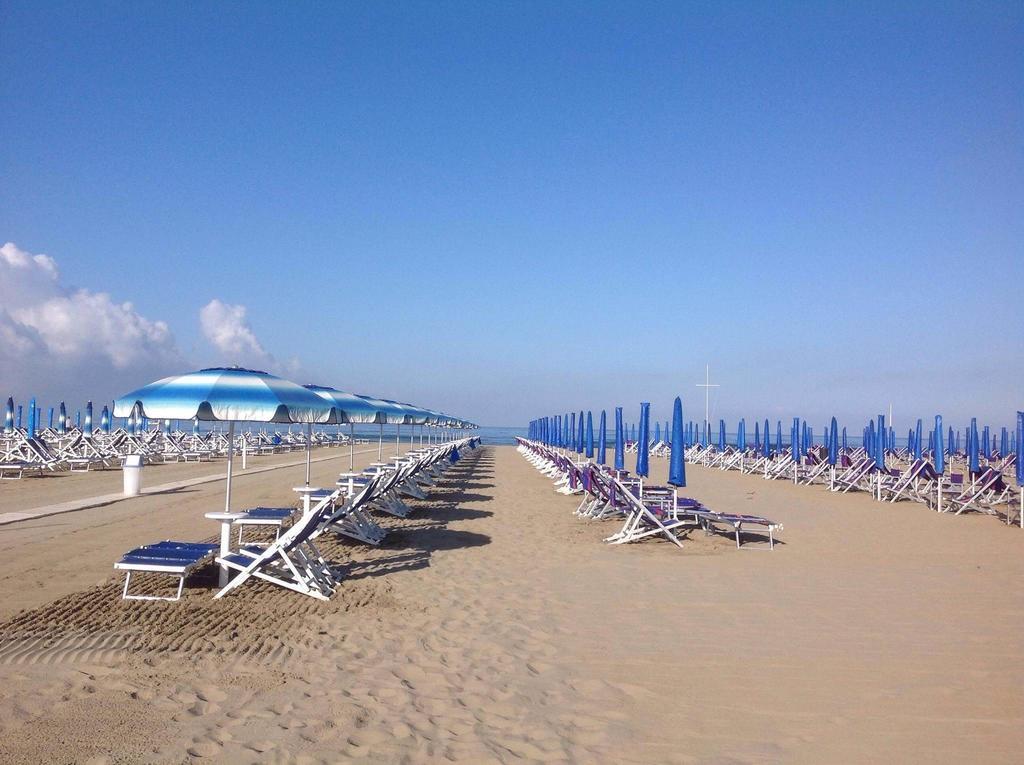 Hotel Europa Lido di Camaiore Ngoại thất bức ảnh